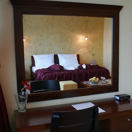 Panorama City Inn Karlofça Dış mekan fotoğraf