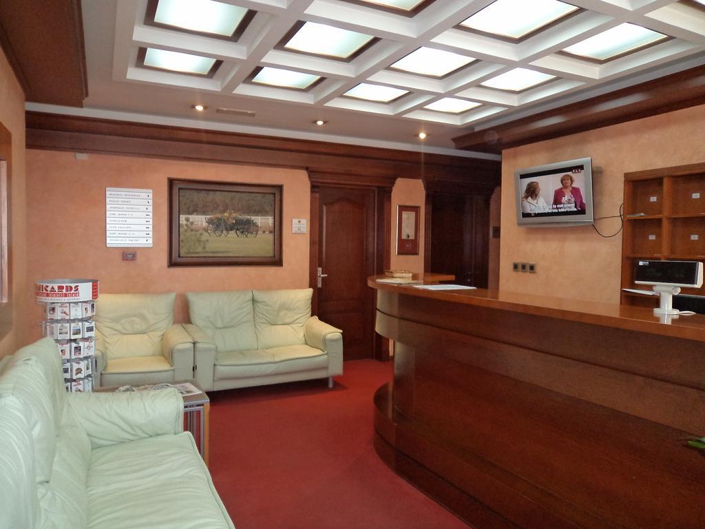 Panorama City Inn Karlofça Dış mekan fotoğraf