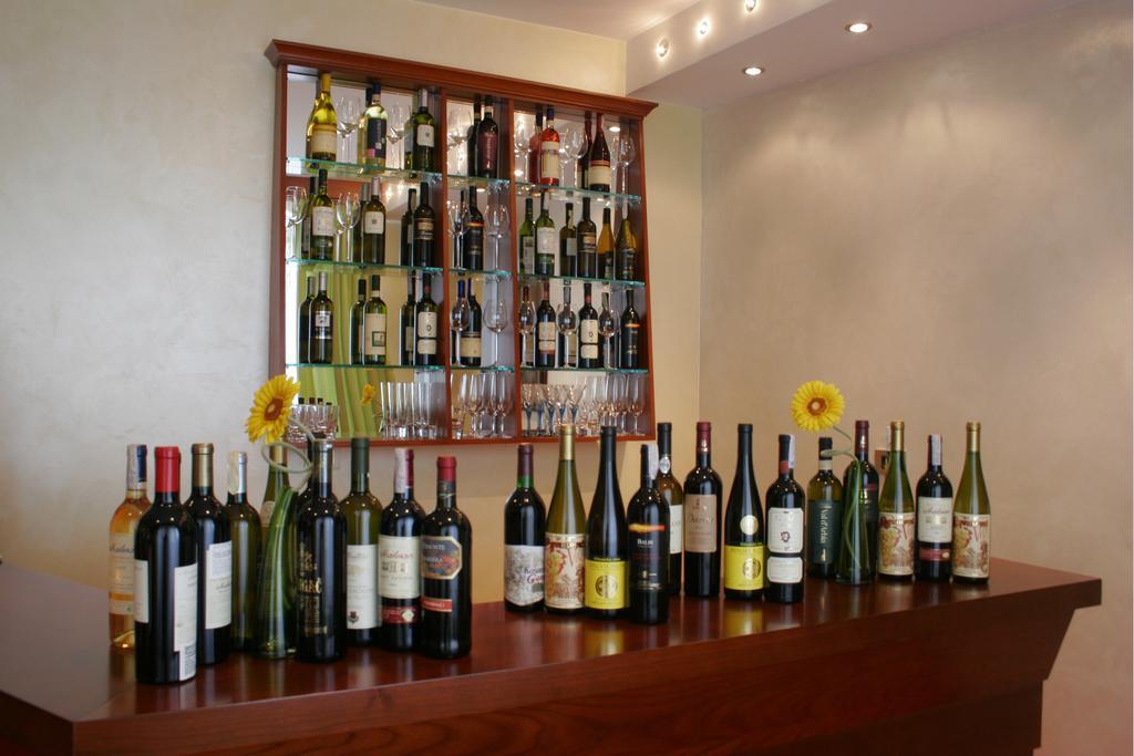 Panorama City Inn Karlofça Dış mekan fotoğraf