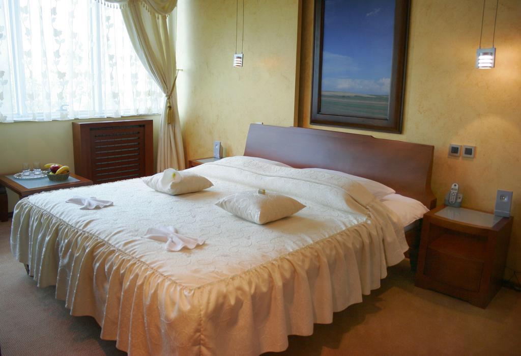 Panorama City Inn Karlofça Dış mekan fotoğraf